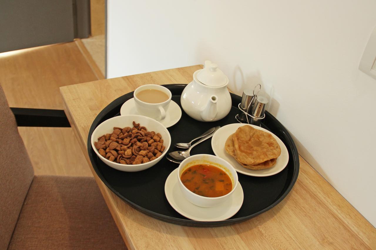 Oyo 12354 Hotel Sangreela Amritsar Bagian luar foto